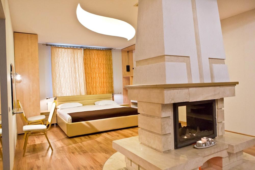 Hotel Olsi Chisinau Exterior foto