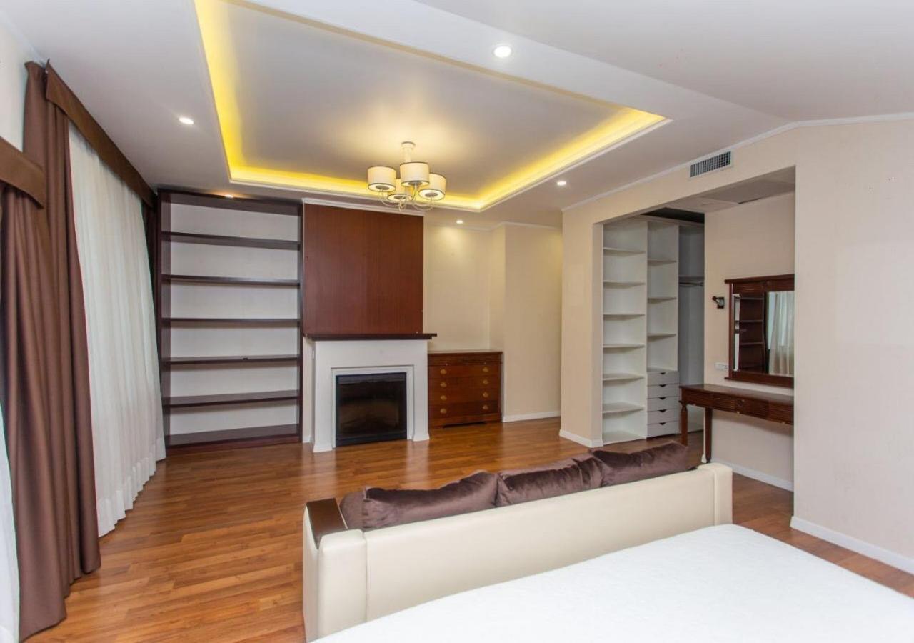 Hotel Olsi Chisinau Quarto foto